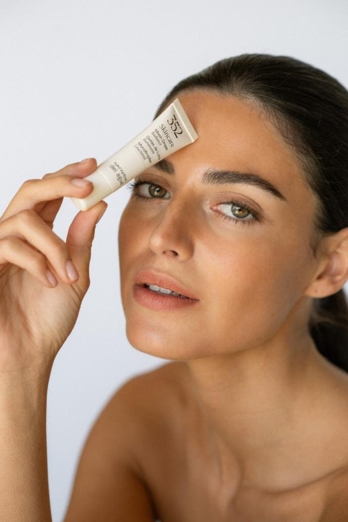 Makeup -No makeup: Efecto buena cara al instante - Imagen 2